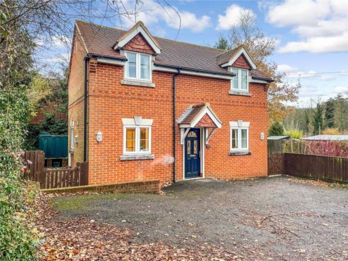 Picture of Home For Rent in Thatcham, Berkshire, United Kingdom