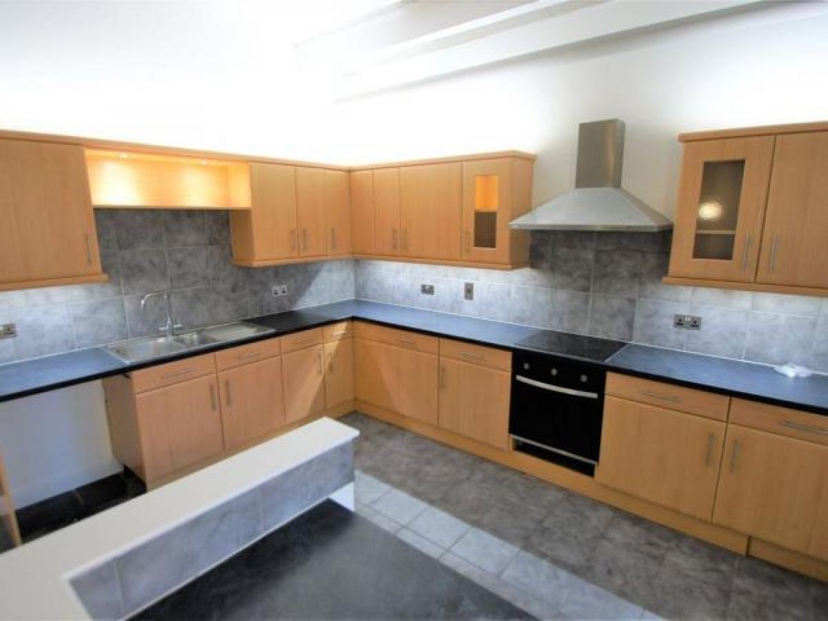 Picture of Apartment For Rent in Cannock, Staffordshire, United Kingdom