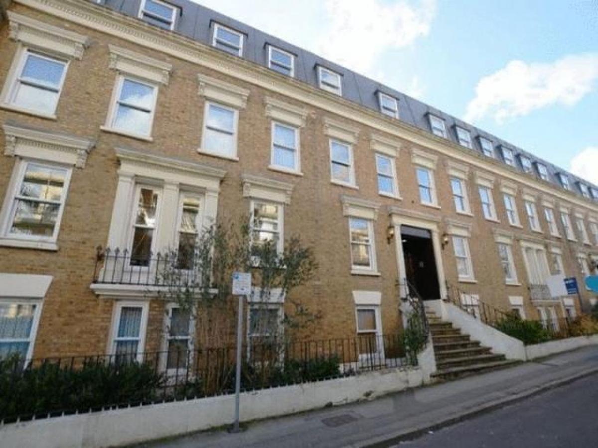 Picture of Apartment For Rent in Aldershot, Hampshire, United Kingdom