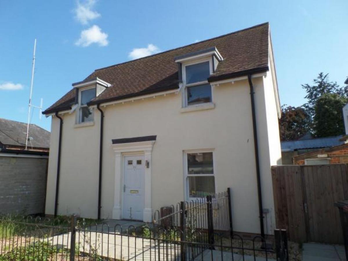 Picture of Home For Rent in Chichester, West Sussex, United Kingdom