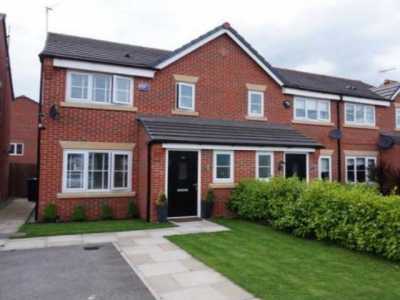 Home For Rent in Widnes, United Kingdom