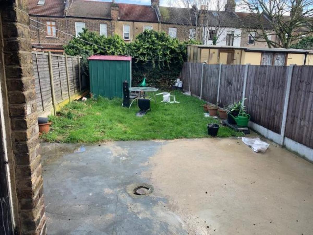 Picture of Home For Rent in Dagenham, Greater London, United Kingdom