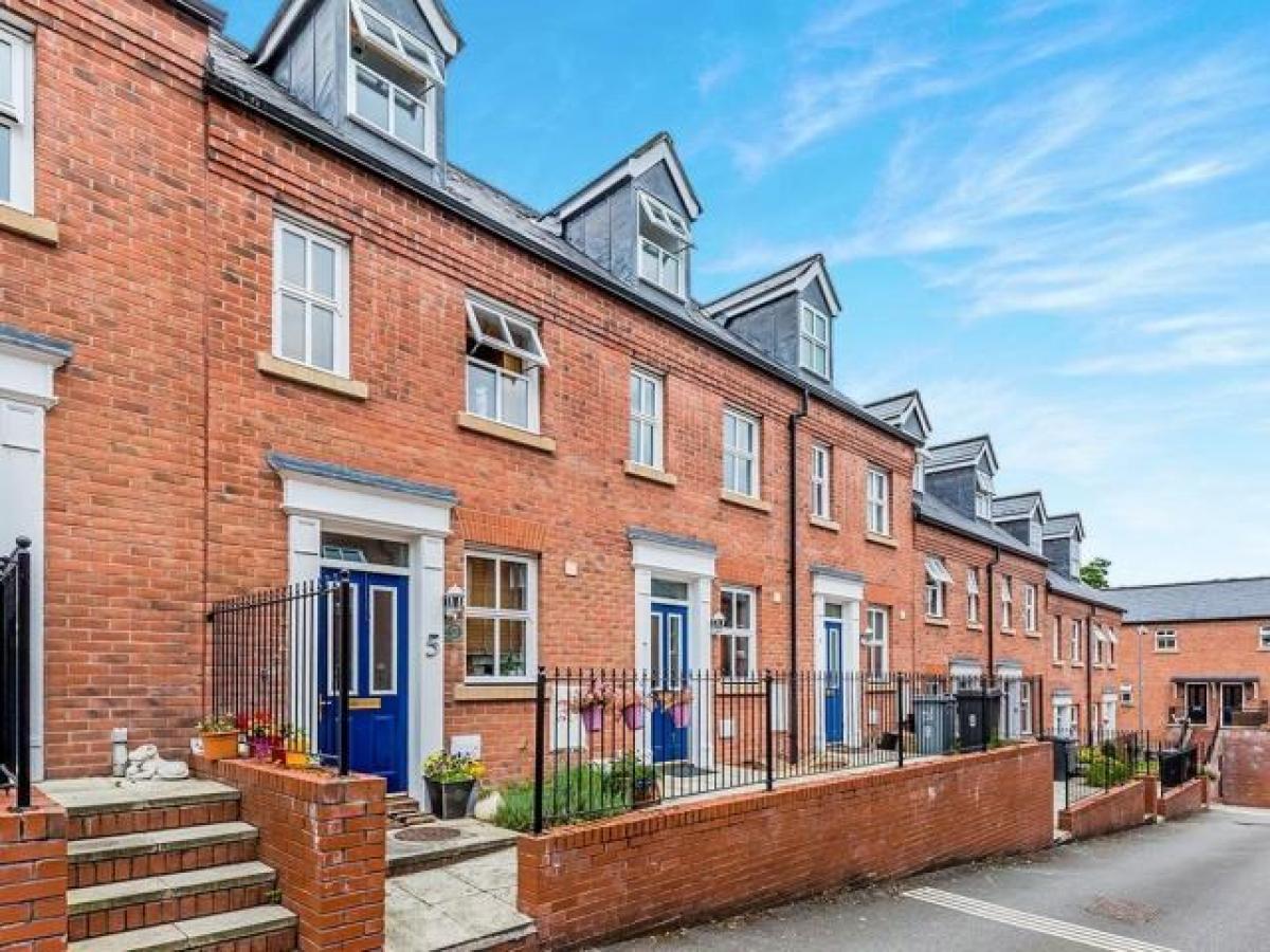 Picture of Home For Rent in Middlewich, Cheshire, United Kingdom