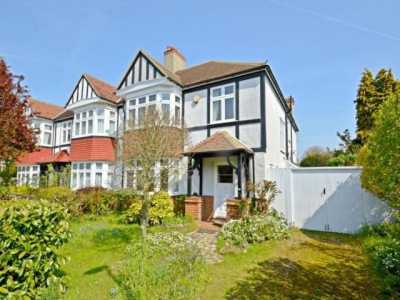 Home For Rent in Croydon, United Kingdom