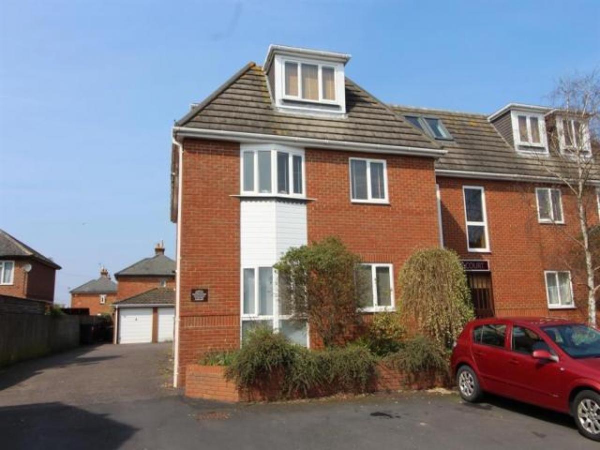 Picture of Apartment For Rent in Christchurch, Dorset, United Kingdom
