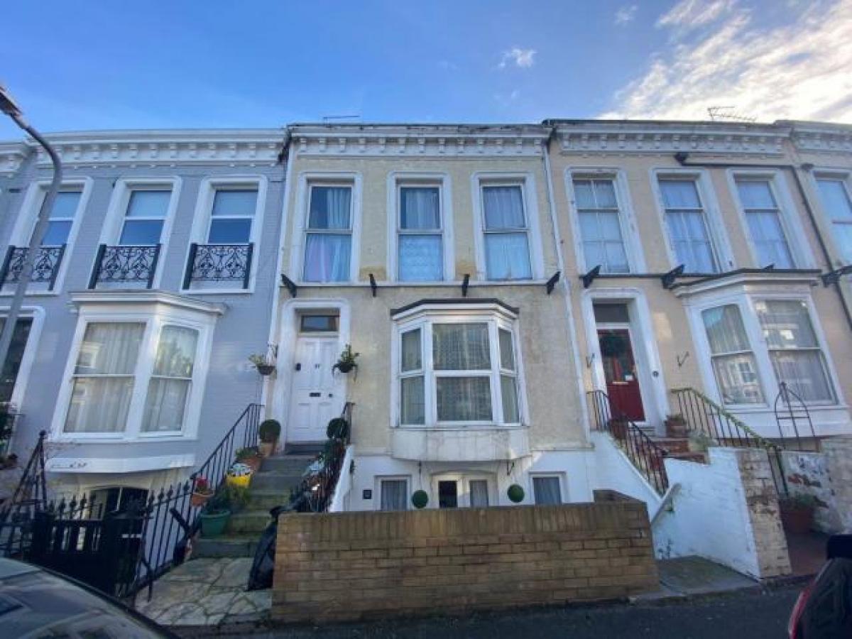 Picture of Apartment For Rent in Margate, Kent, United Kingdom