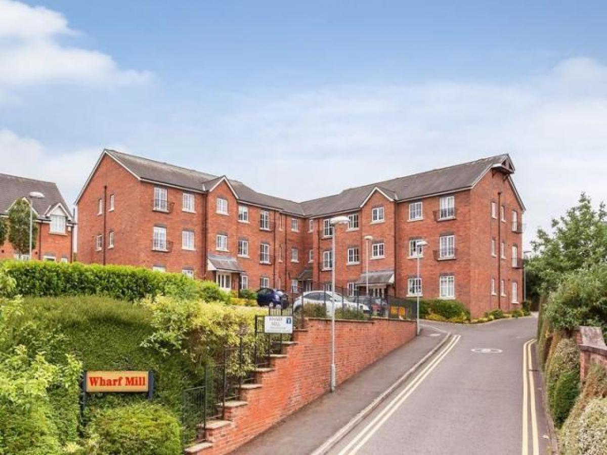 Picture of Apartment For Rent in Congleton, Cheshire, United Kingdom