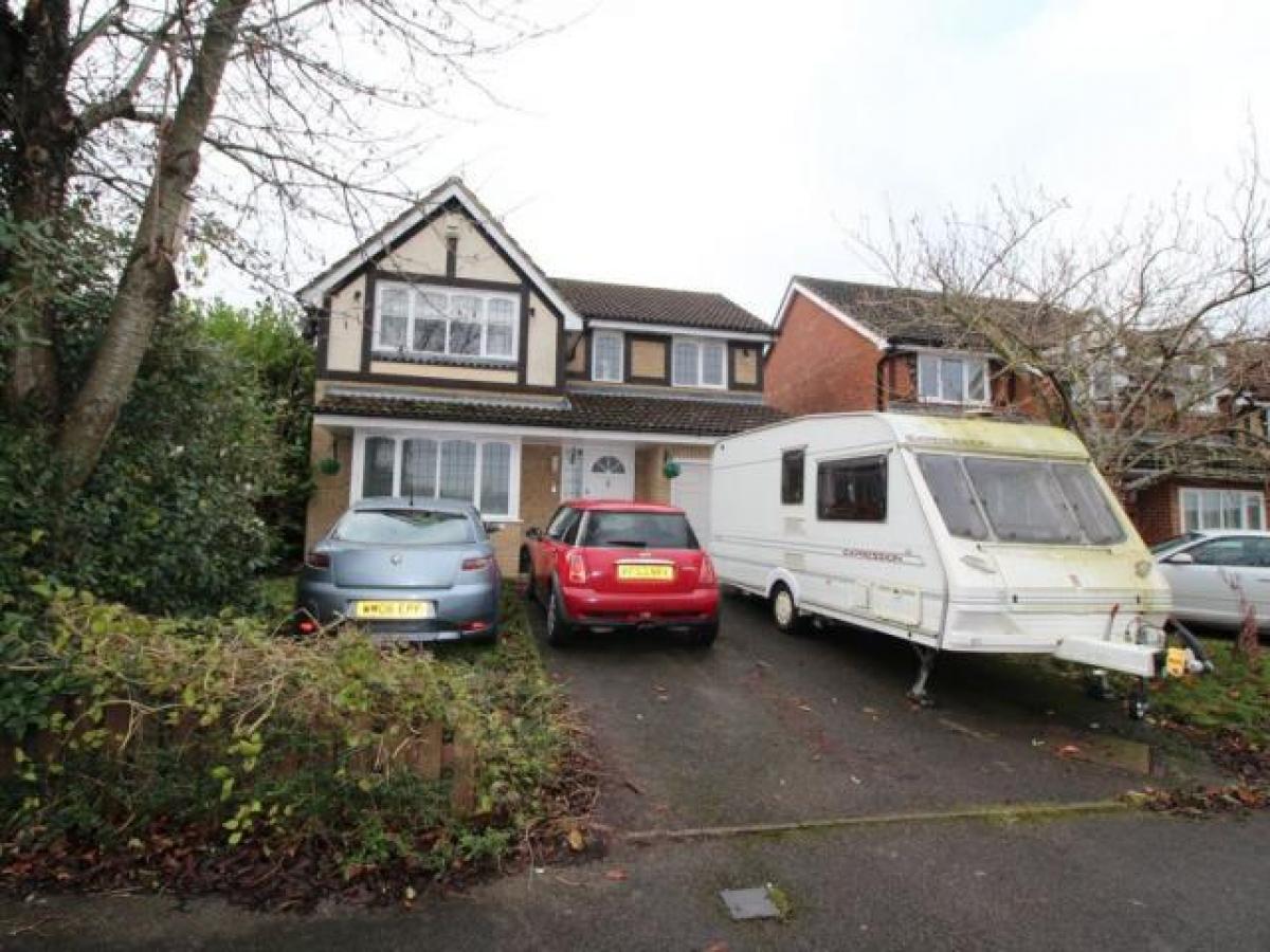 Picture of Home For Rent in Basingstoke, Hampshire, United Kingdom