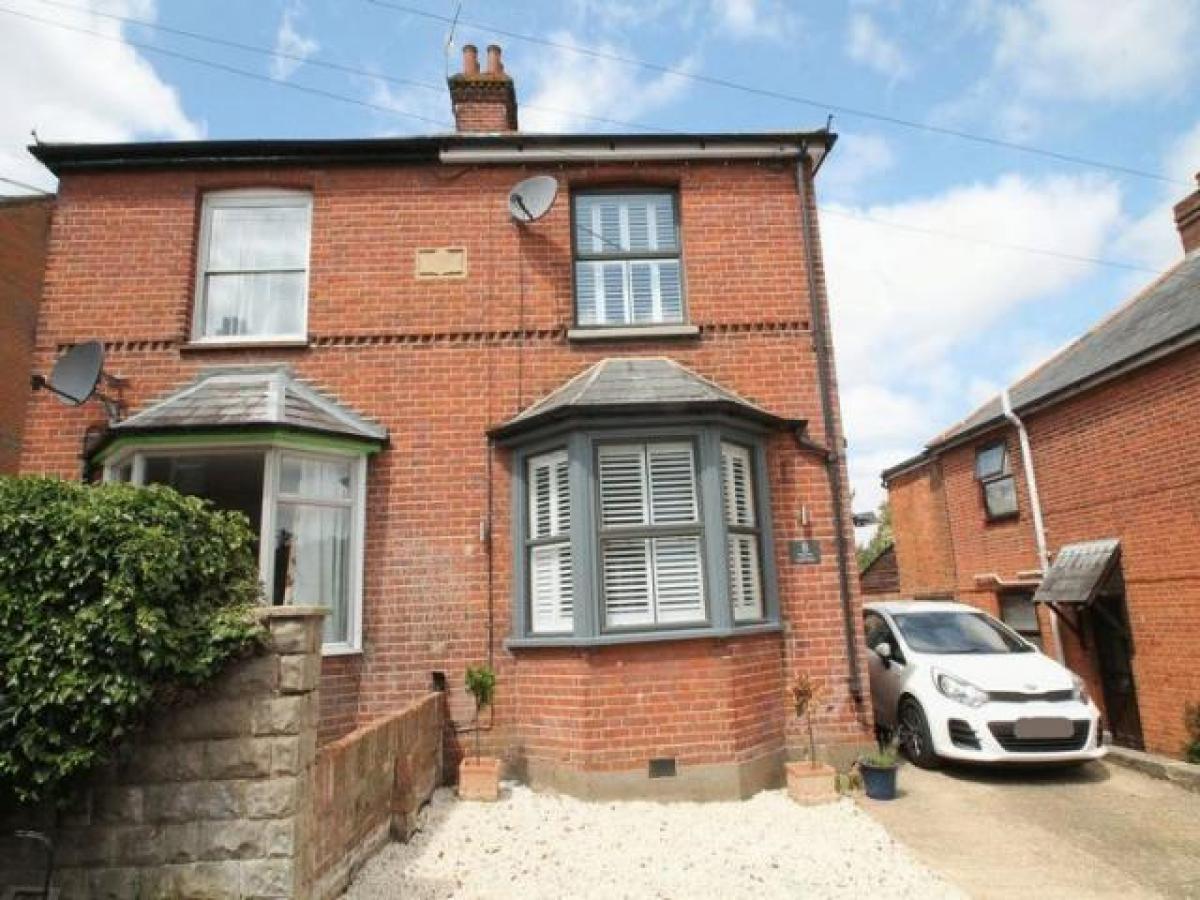 Picture of Home For Rent in High Wycombe, Buckinghamshire, United Kingdom