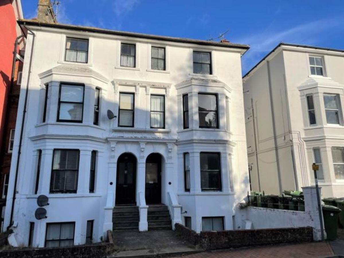 Picture of Apartment For Rent in Tunbridge Wells, Kent, United Kingdom