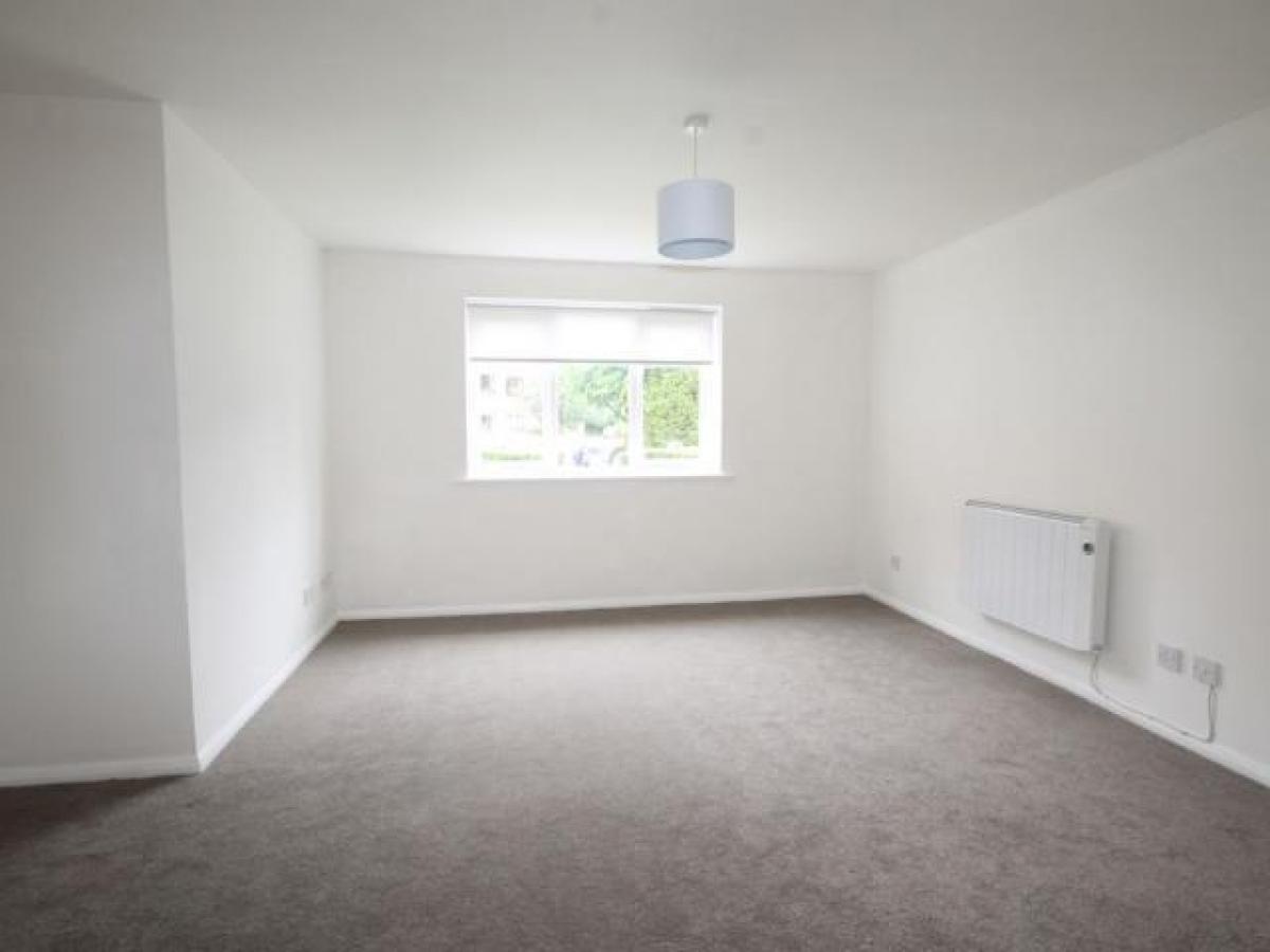 Picture of Apartment For Rent in Mitcham, Greater London, United Kingdom