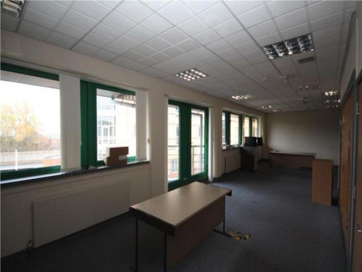 Picture of Office For Rent in Brierley Hill, West Midlands, United Kingdom