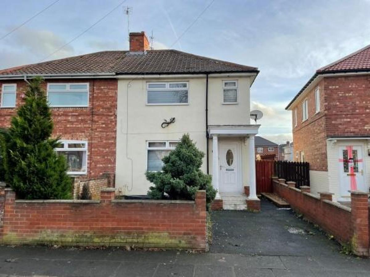 Picture of Home For Sale in Darlington, County Durham, United Kingdom