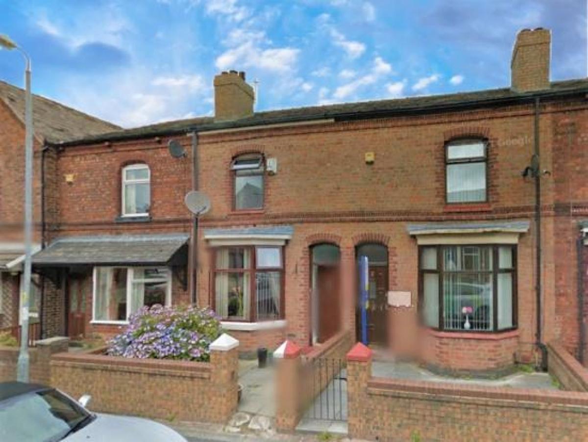 Picture of Home For Sale in Wigan, Greater Manchester, United Kingdom