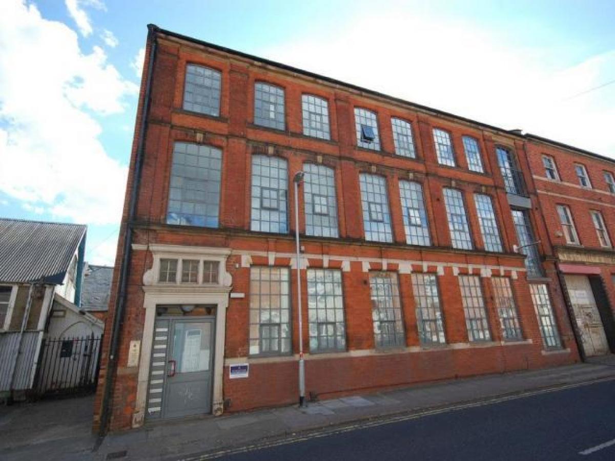 Picture of Apartment For Rent in Northampton, Northamptonshire, United Kingdom