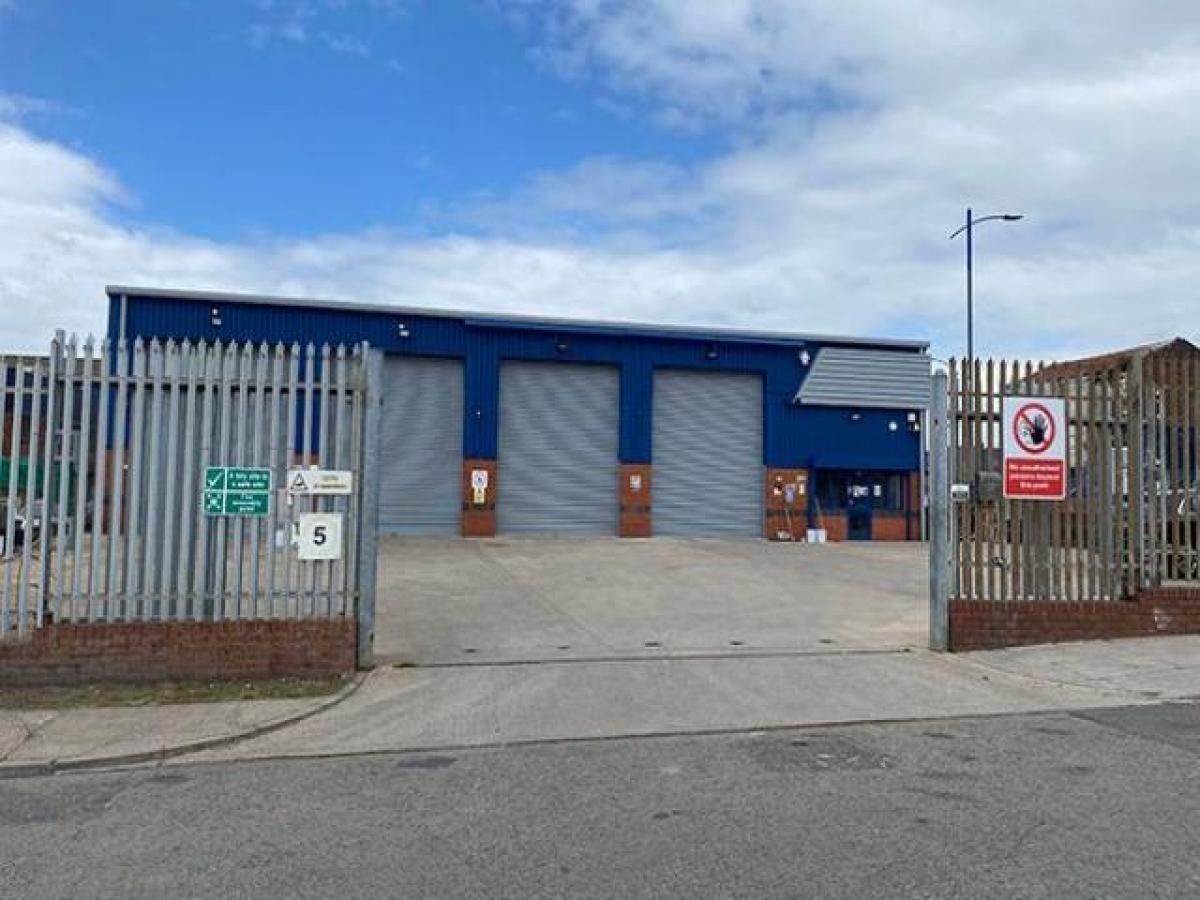 Picture of Industrial For Rent in Liverpool, Merseyside, United Kingdom