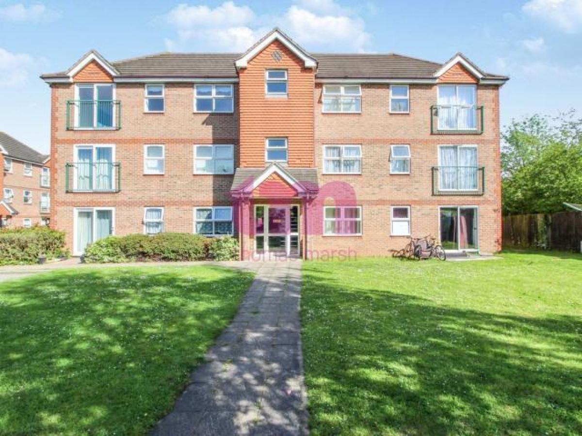 Picture of Apartment For Rent in Grays, Essex, United Kingdom