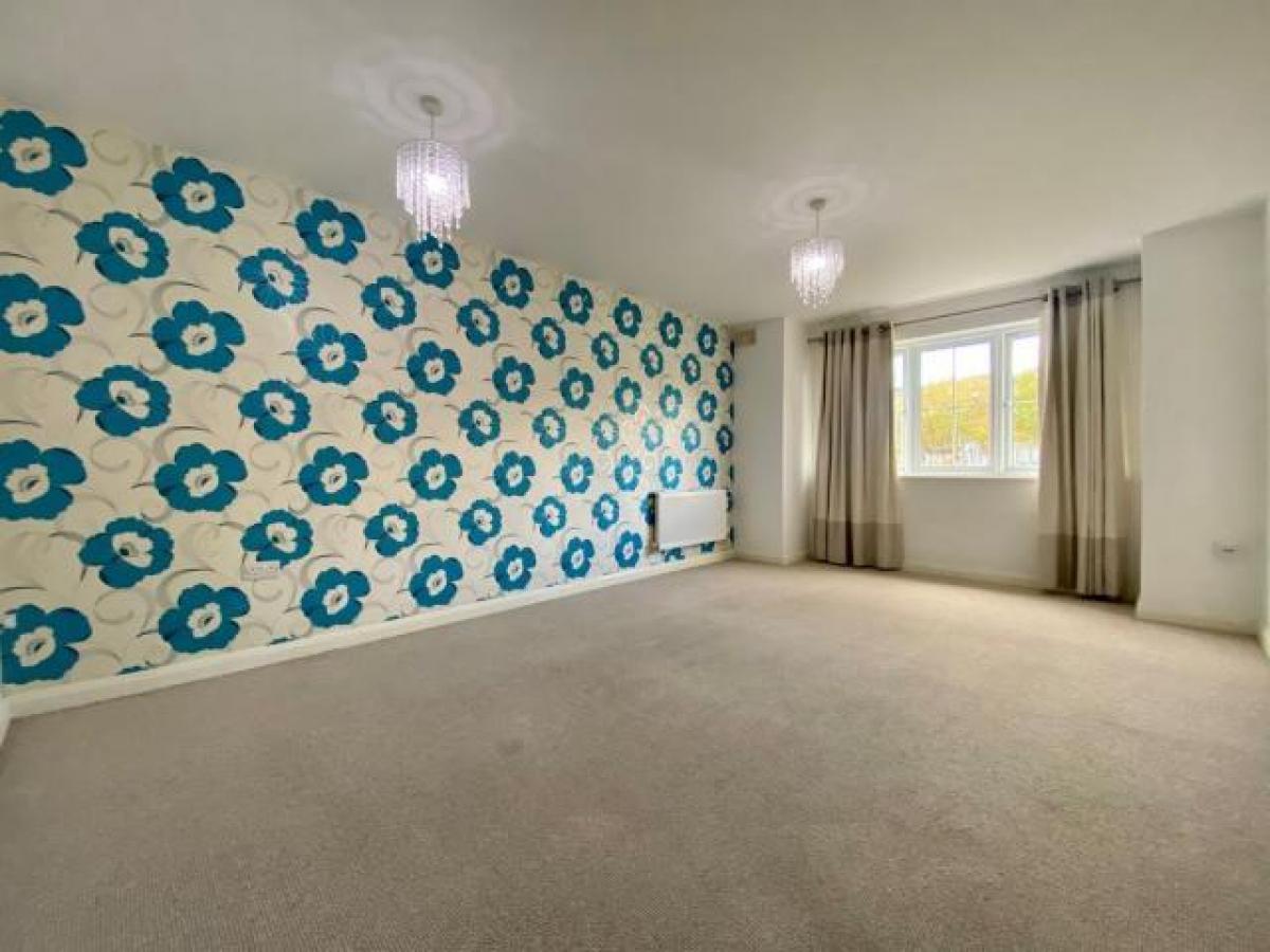 Picture of Apartment For Rent in Aldershot, Hampshire, United Kingdom