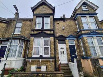 Apartment For Rent in Chatham, United Kingdom