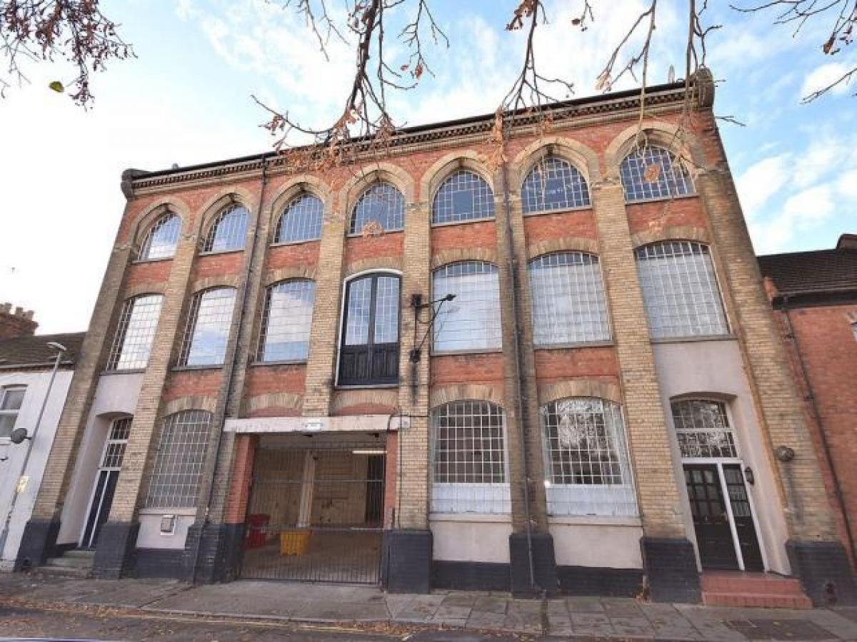 Picture of Apartment For Rent in Northampton, Northamptonshire, United Kingdom