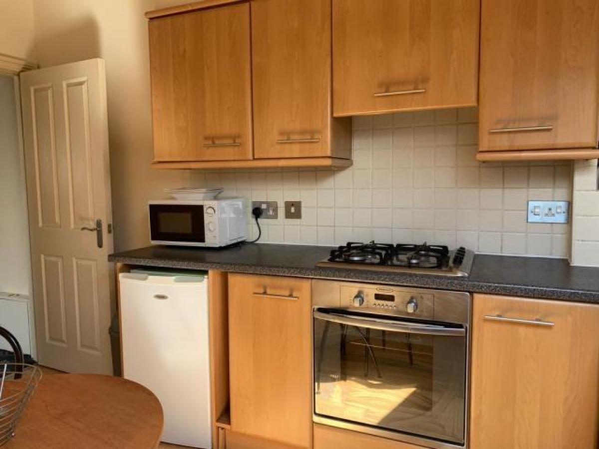 Picture of Apartment For Rent in Halifax, West Yorkshire, United Kingdom