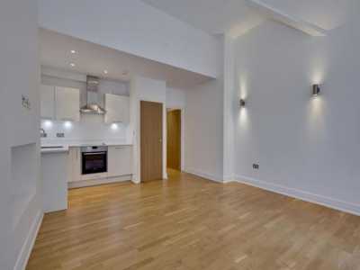 Apartment For Rent in Weybridge, United Kingdom