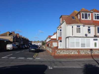 Apartment For Rent in Eastbourne, United Kingdom