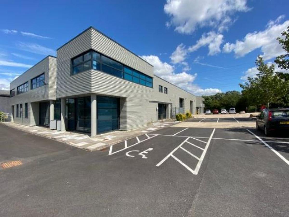 Picture of Industrial For Rent in Swindon, Wiltshire, United Kingdom