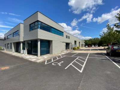 Industrial For Rent in Swindon, United Kingdom