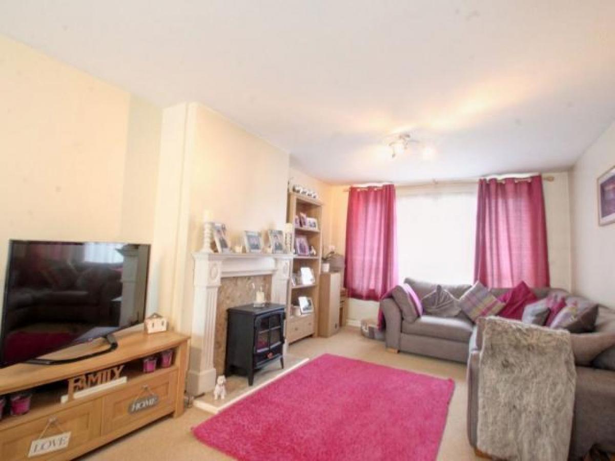 Picture of Home For Rent in Alton, Hampshire, United Kingdom
