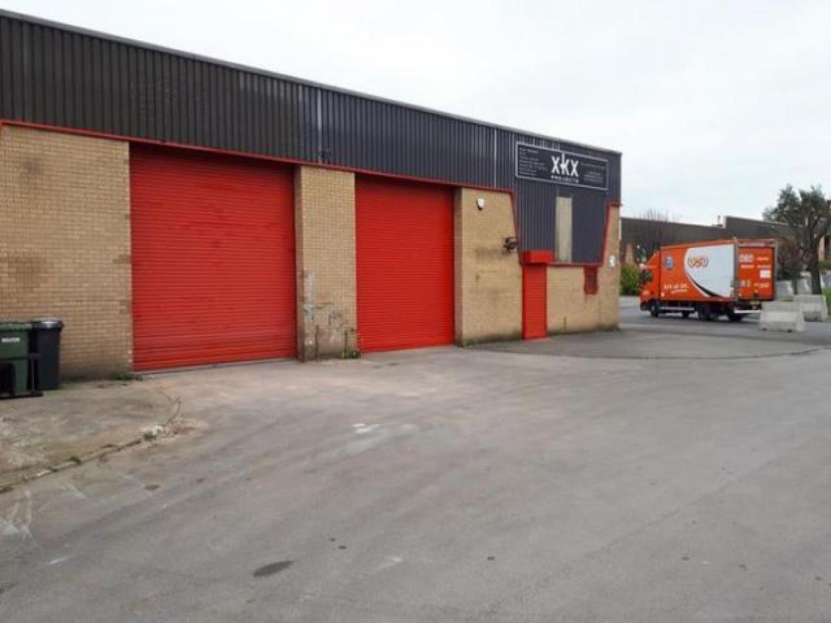 Picture of Industrial For Rent in Bradford, West Yorkshire, United Kingdom