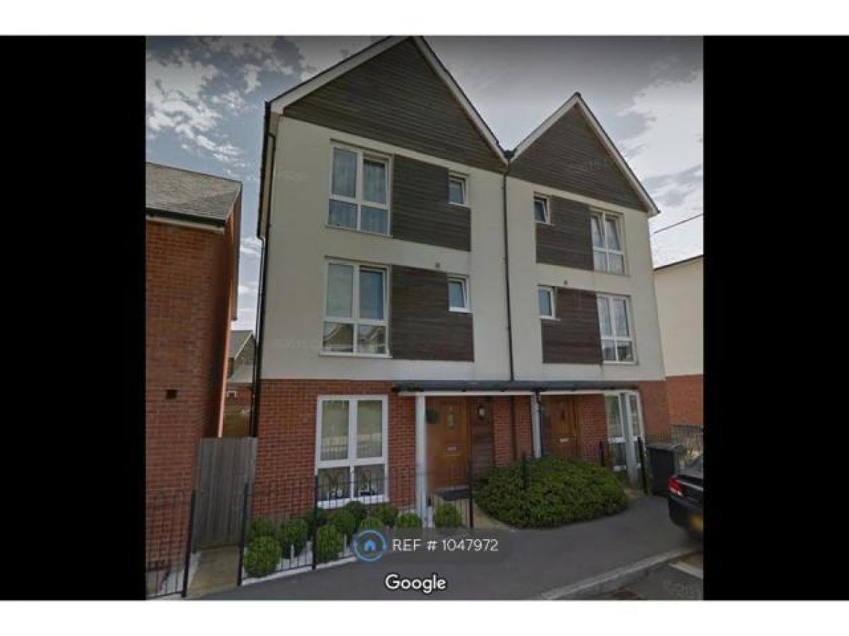 Picture of Home For Rent in Basingstoke, Hampshire, United Kingdom