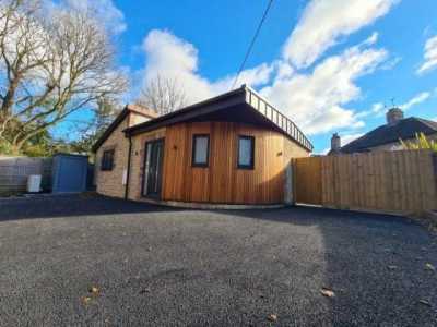 Bungalow For Rent in Wincanton, United Kingdom