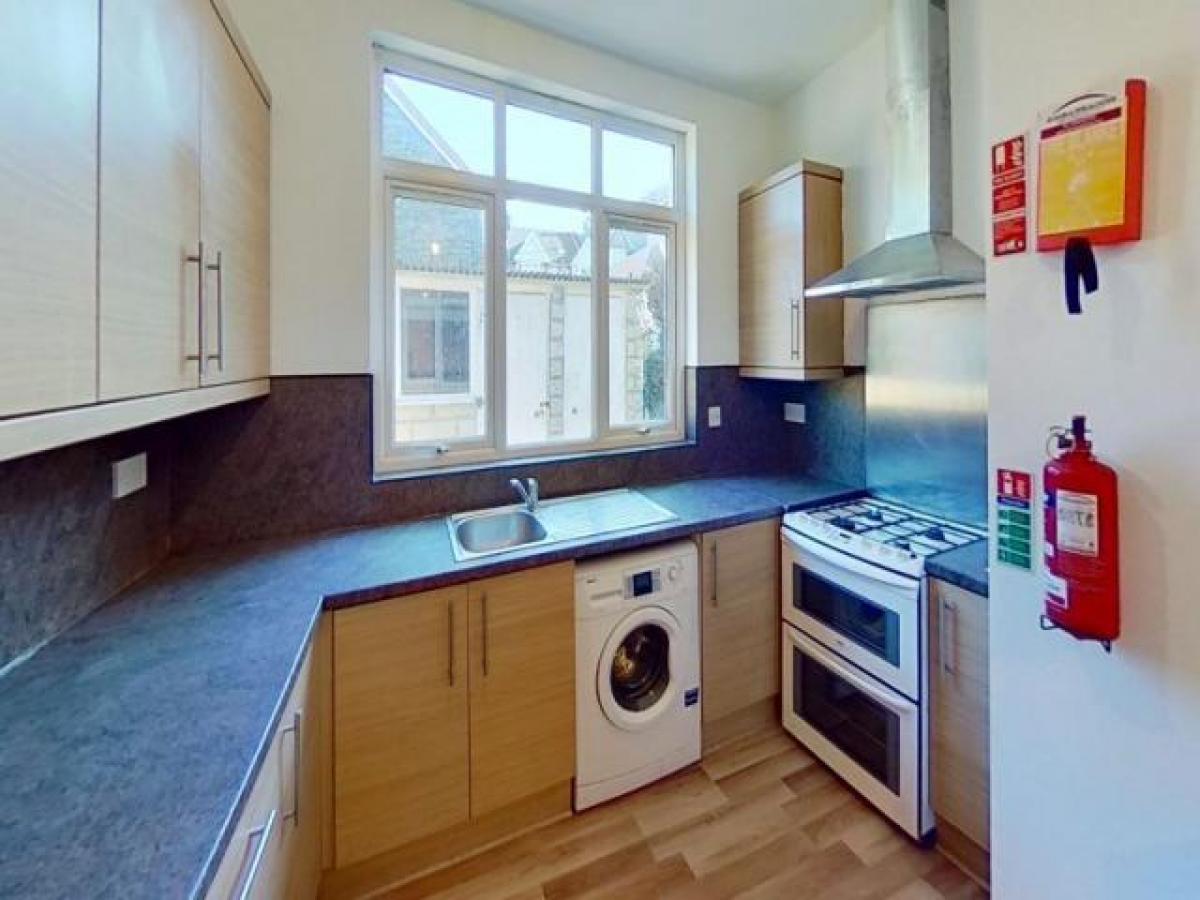 Picture of Home For Rent in Pontypridd, Mid Glamorgan, United Kingdom