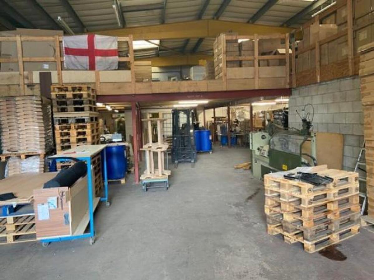 Picture of Industrial For Rent in Leyland, Lancashire, United Kingdom