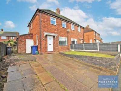 Home For Rent in Newcastle under Lyme, United Kingdom