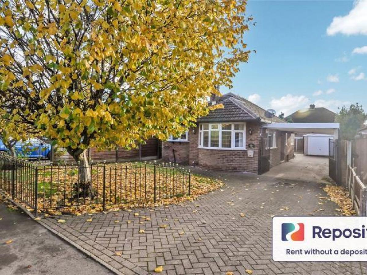 Picture of Bungalow For Rent in Wilmslow, Cheshire, United Kingdom