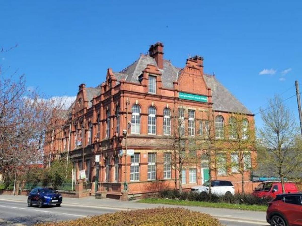 Picture of Office For Rent in Oldham, Greater Manchester, United Kingdom