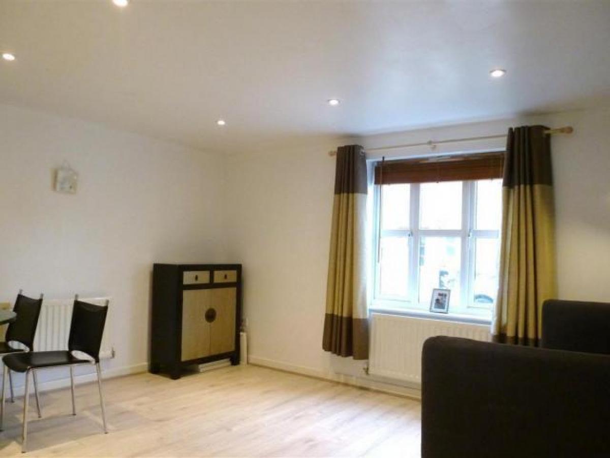 Picture of Apartment For Rent in Taunton, Somerset, United Kingdom