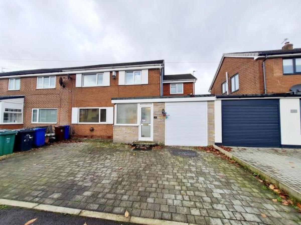 Picture of Home For Rent in Bury, Greater Manchester, United Kingdom