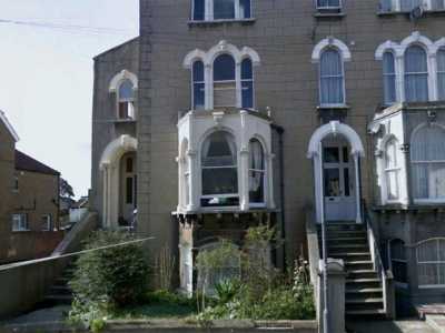 Apartment For Rent in Gravesend, United Kingdom