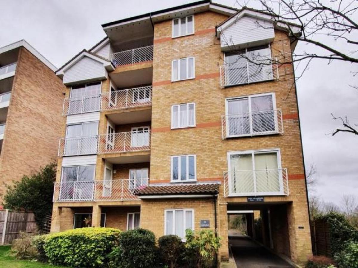 Picture of Apartment For Rent in Surbiton, Greater London, United Kingdom