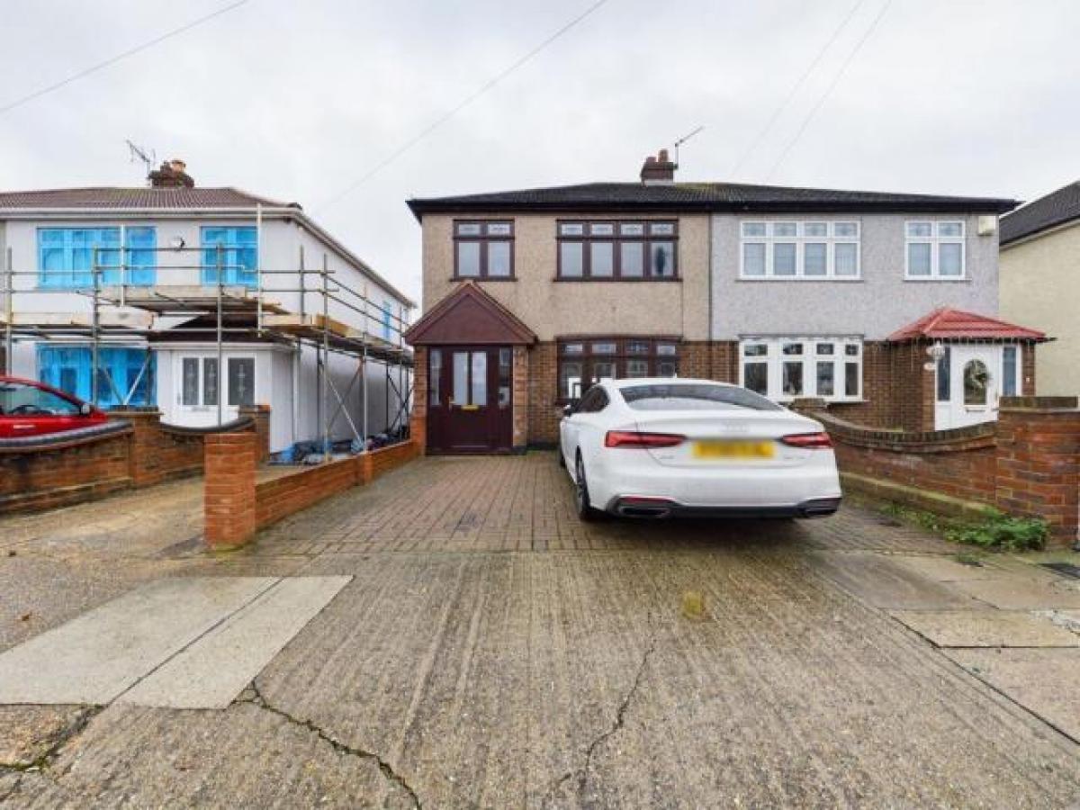Picture of Home For Rent in Rainham, Kent, United Kingdom