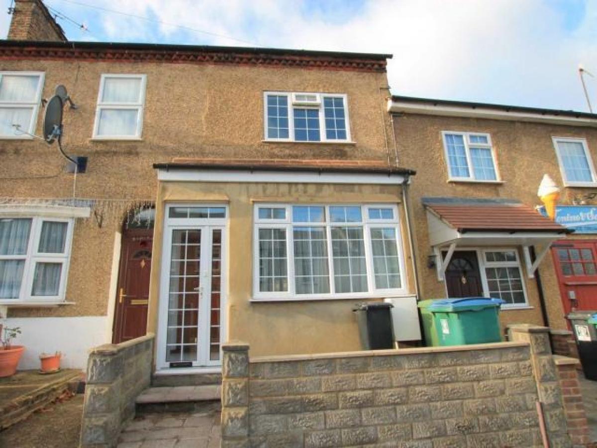 Picture of Home For Rent in Watford, Hertfordshire, United Kingdom