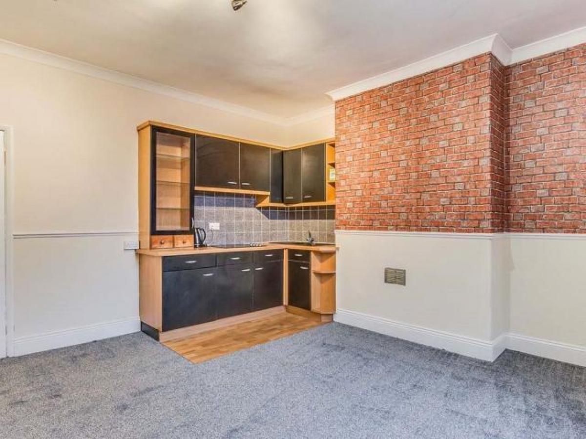 Picture of Apartment For Rent in Wakefield, West Yorkshire, United Kingdom