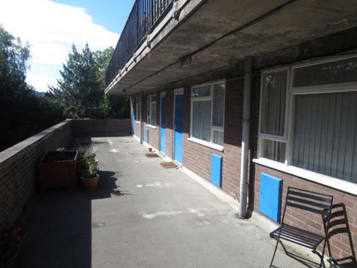 Picture of Apartment For Rent in Crewe, Cheshire, United Kingdom