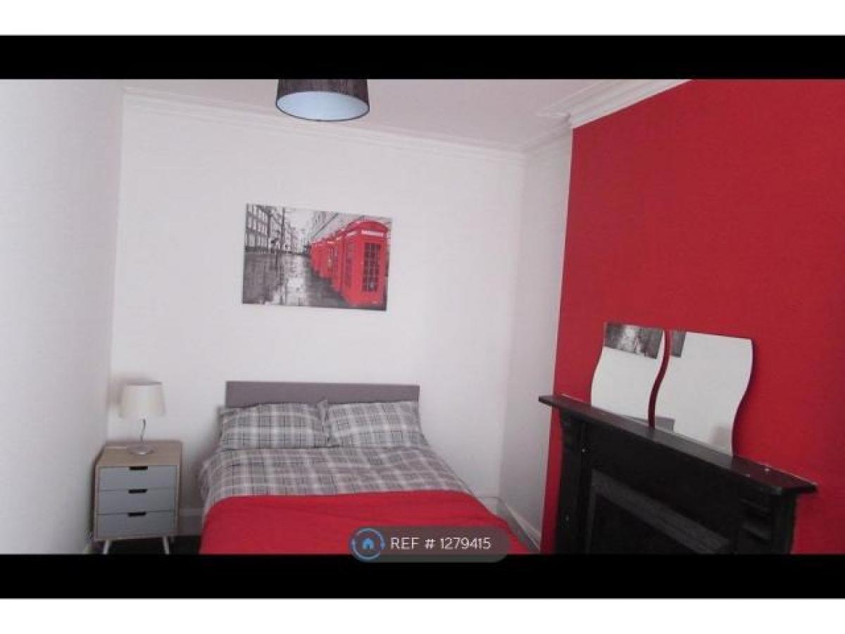 Picture of Apartment For Rent in Nuneaton, Warwickshire, United Kingdom
