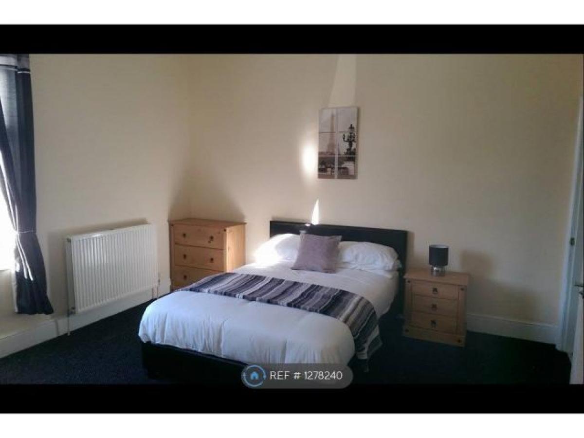 Picture of Apartment For Rent in Barnsley, South Yorkshire, United Kingdom