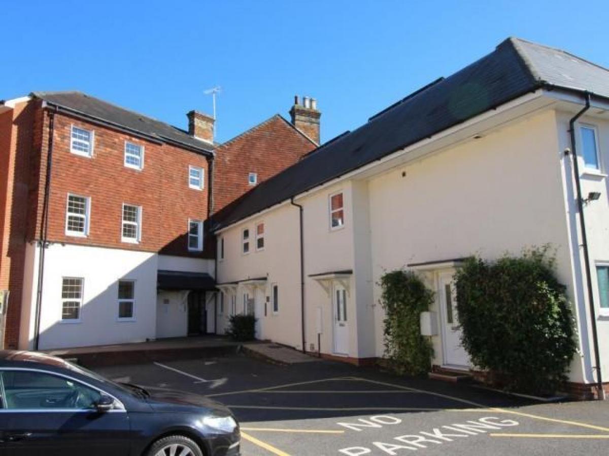 Picture of Apartment For Rent in Aldershot, Hampshire, United Kingdom