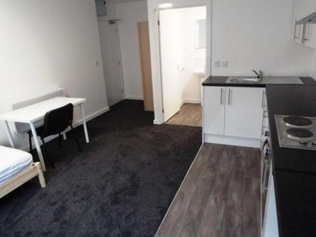 Picture of Apartment For Rent in Wolverhampton, West Midlands, United Kingdom